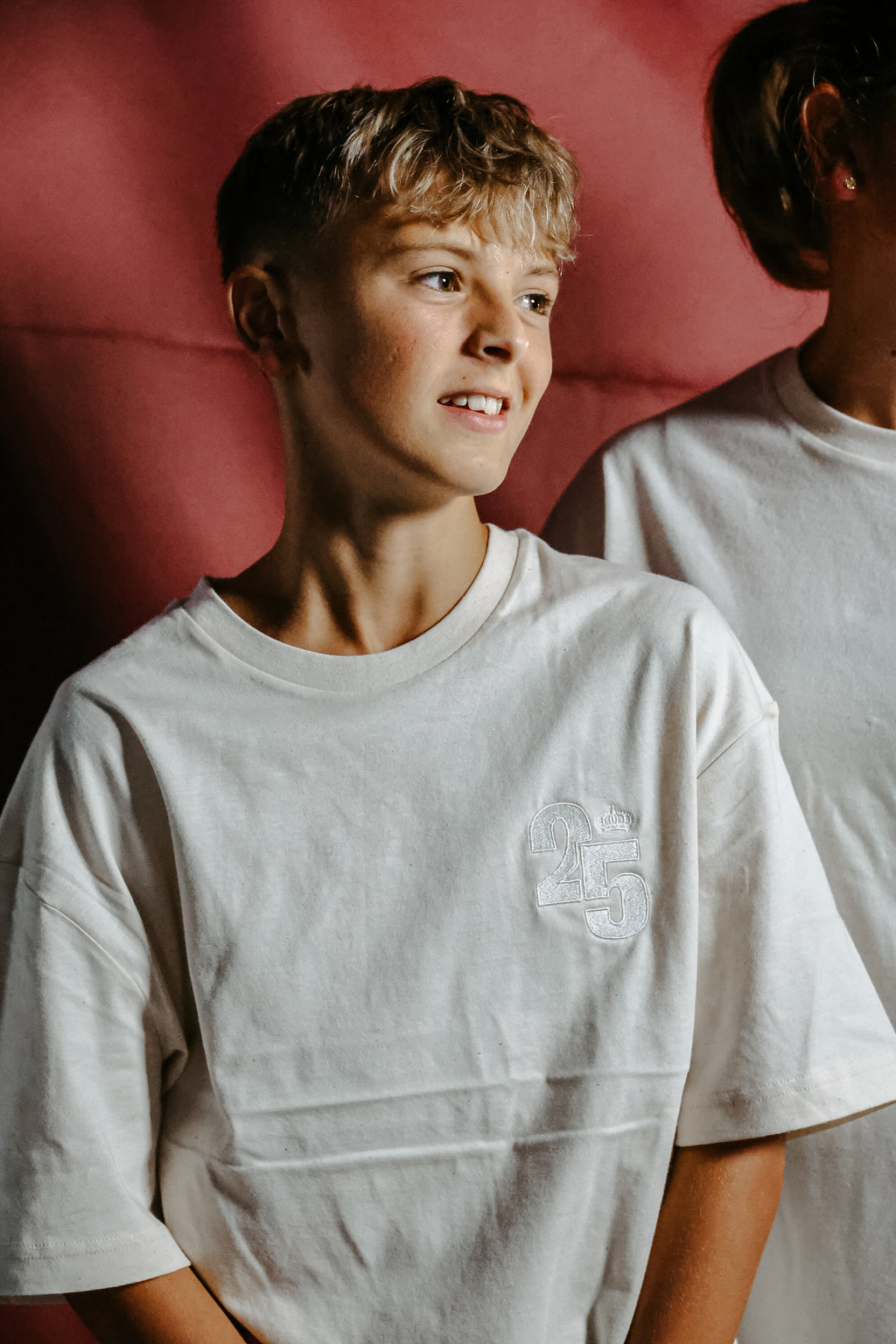 T-shirt 25 - Kids - Gebroken wit