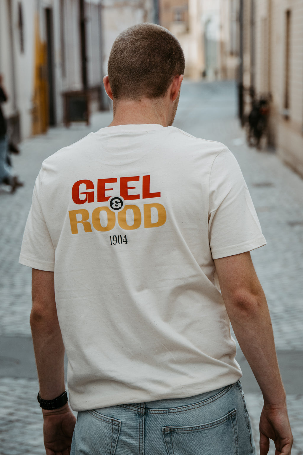 tshirt beige geel & rood volwassen