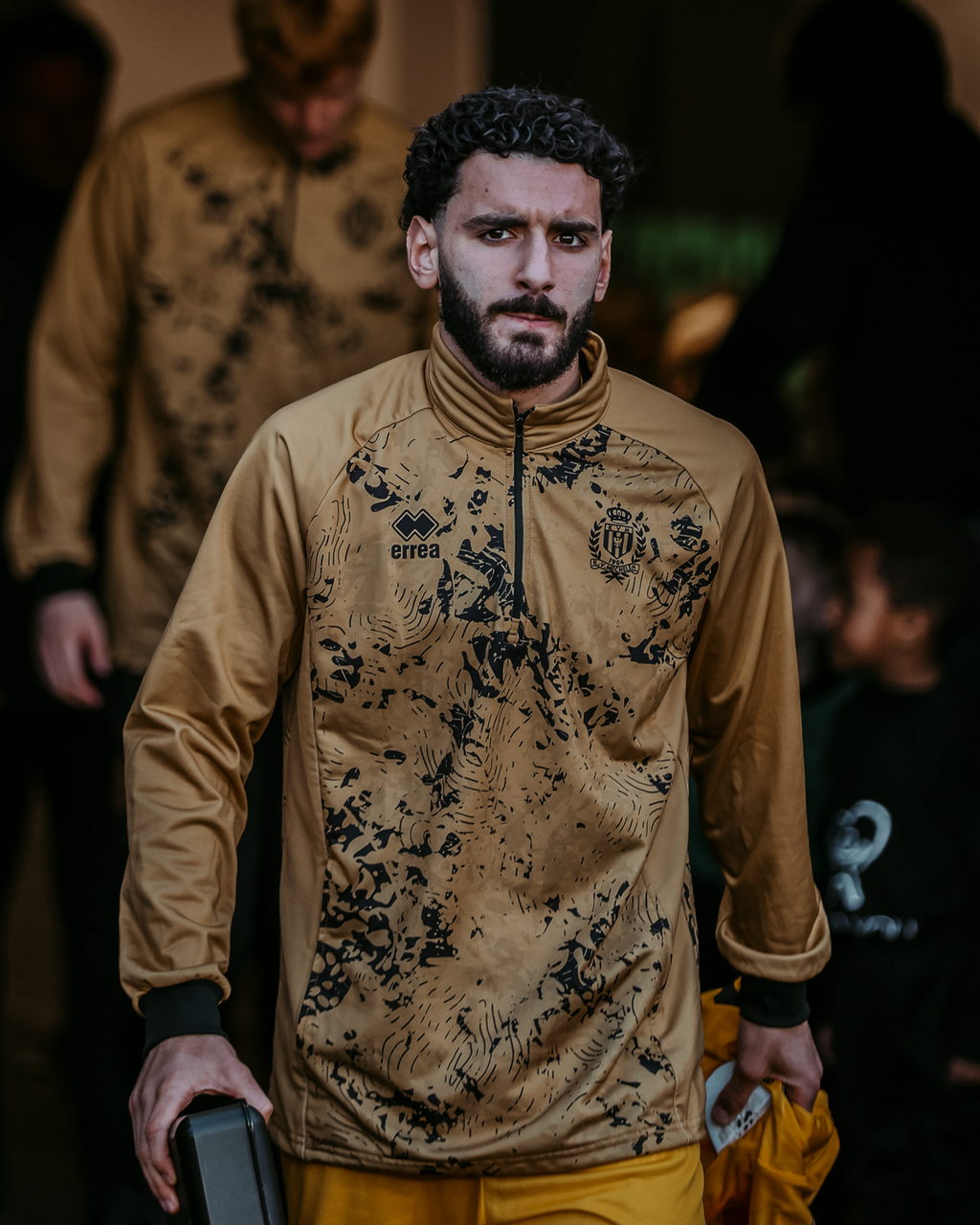 Prematch Trui Goud
